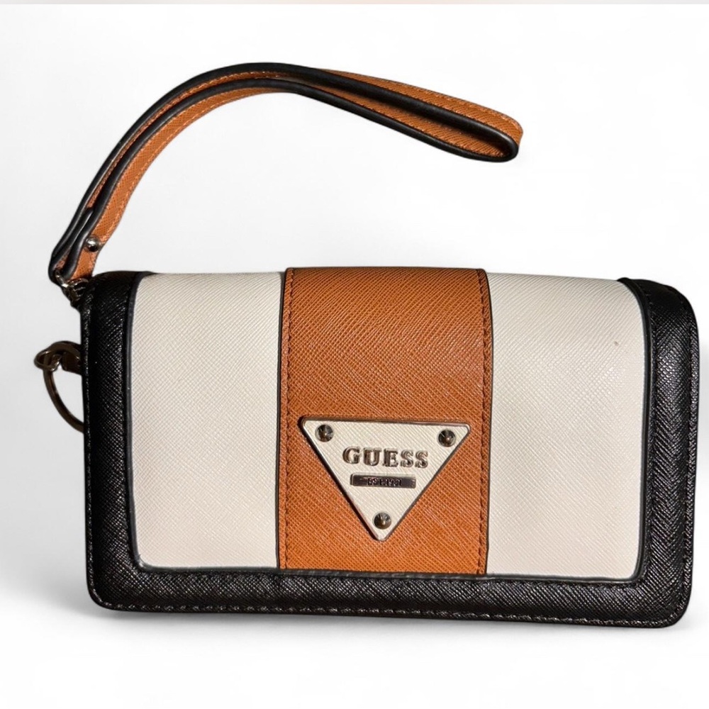 GUESS Tri-Color Wristlet in Cream, Tan, and Black